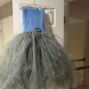 Fun girls strapless tutu dress.